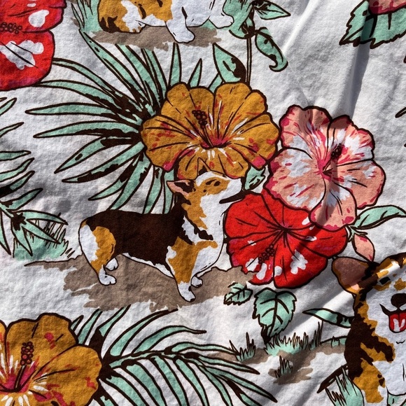 Men's Hot Topic Shirt Multicolor Corgi Hawaiian M TIKI Surf Art Deco Tropical - Picture 8 of 12